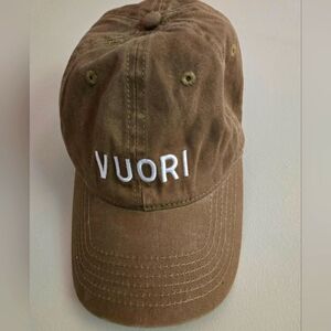 Vuori ball cap NWOT